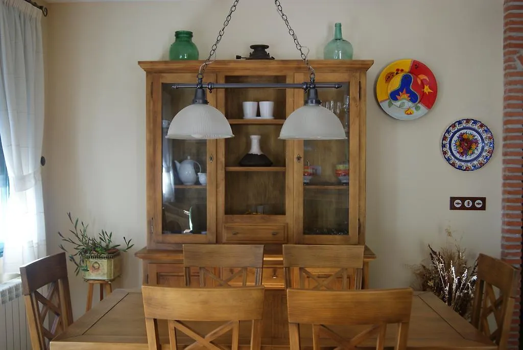 Hostal El Recanto-1